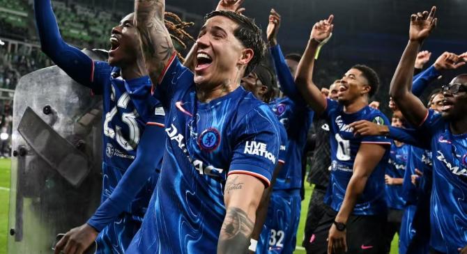 包含赛前突围战来临，切尔西围绕欧联造点机会，态度坚定，赛季目标并未改变的词条