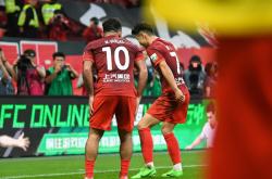 赛地聚焦：英超赛前热度飙升，金州勇士强势反弹，悬念犹存，年轻球员得到机会的简单介绍