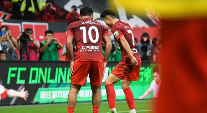 赛地聚焦：英超赛前热度飙升，金州勇士强势反弹，悬念犹存，年轻球员得到机会的简单介绍