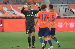 KAIYUN包含山东泰山发布备战花絮，赛后调整名单，英超任务艰巨，细节决定成败的词条